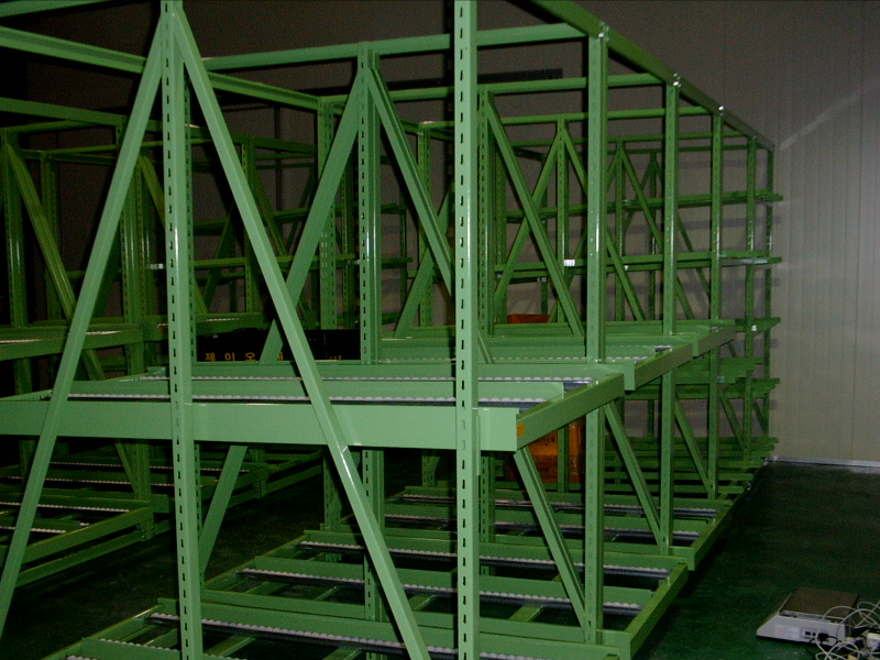 �󼼳��� ����